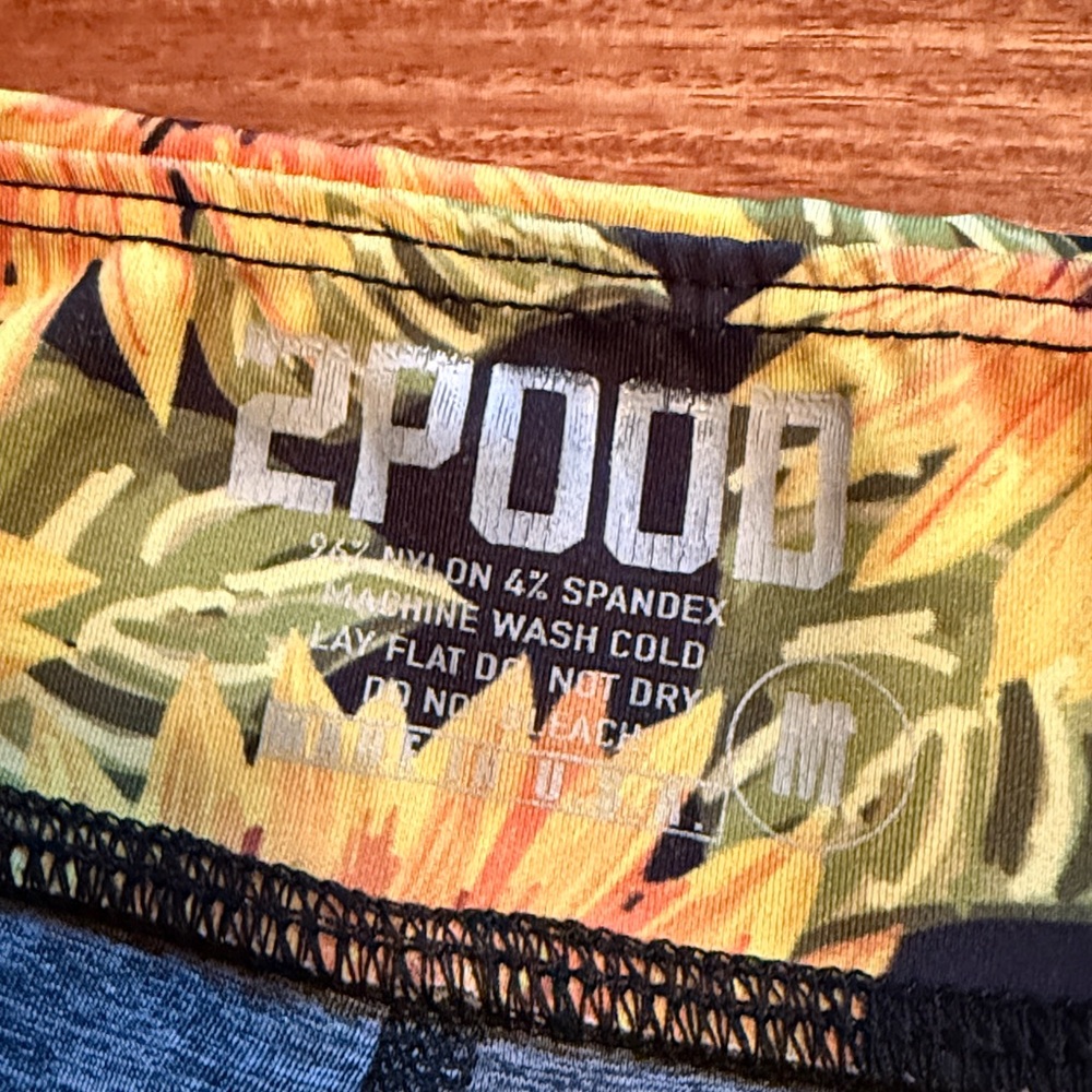 2POOD Shorts - Picture 4 of 6